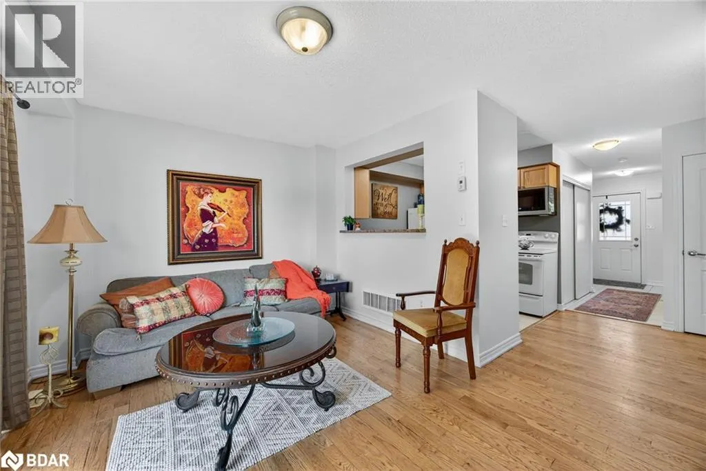 37 SOUTHWOODS Crescent Unit# 51, #51
