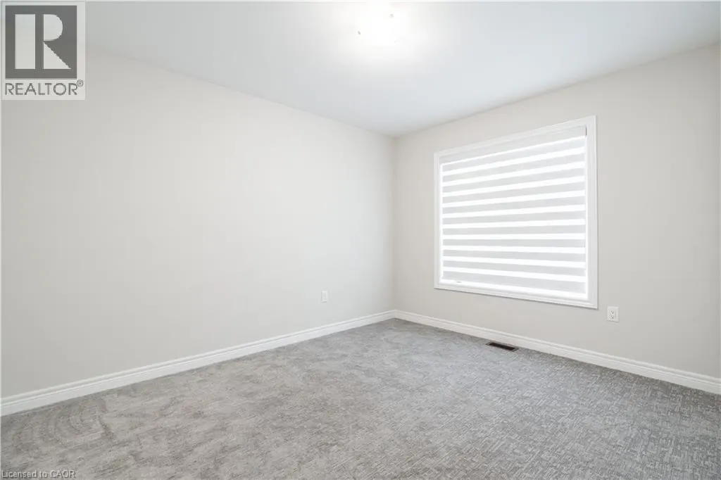 127 STARFIRE Crescent
