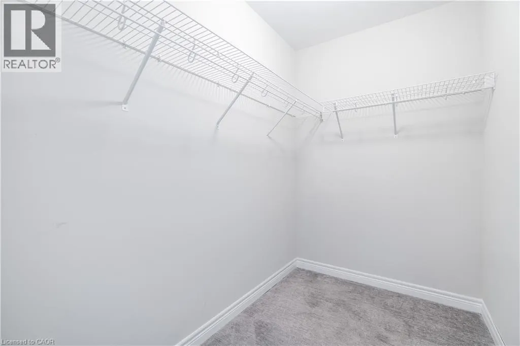 127 STARFIRE Crescent
