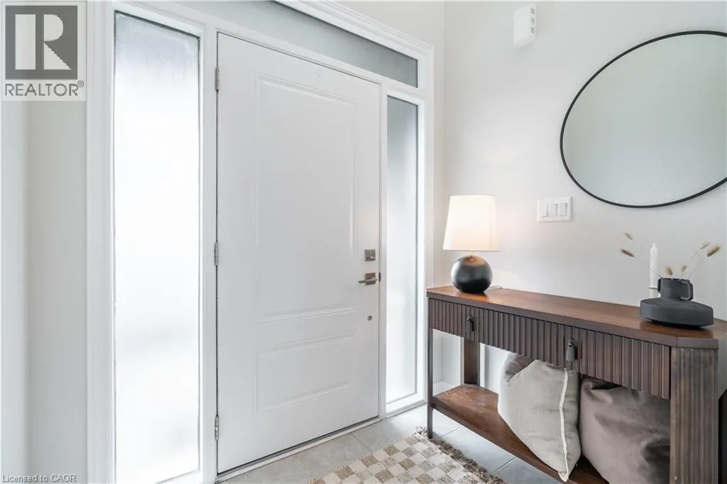 127 STARFIRE Crescent