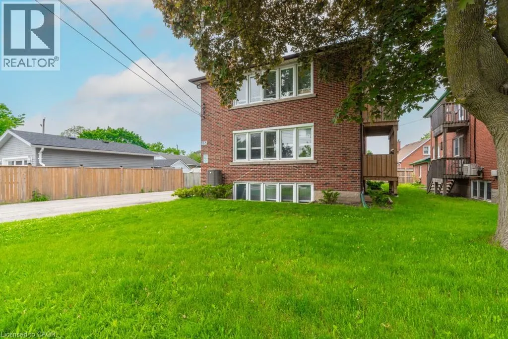 225 BRUCE Street Unit# 1, #1