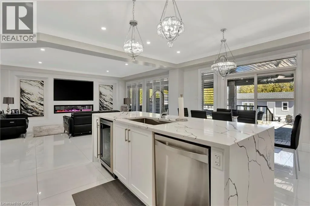 7 BERNINI Court