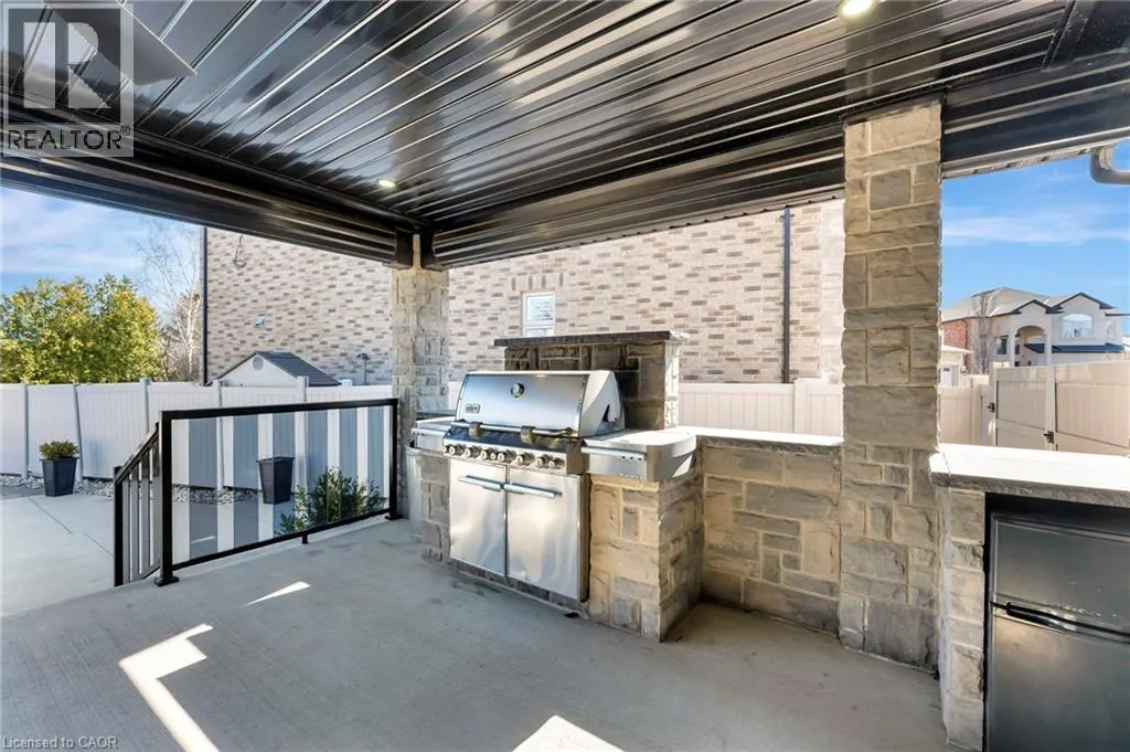7 BERNINI Court