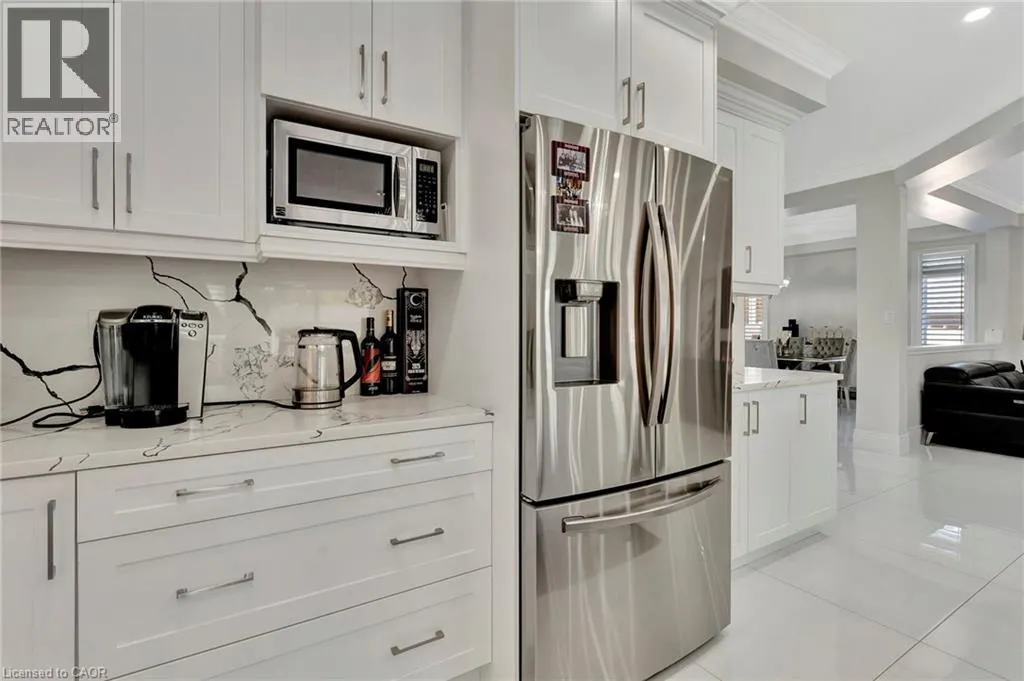 7 BERNINI Court