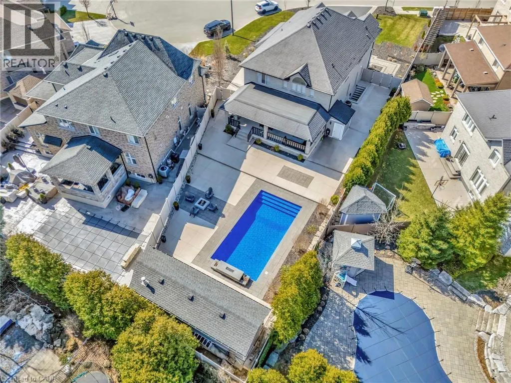 7 BERNINI Court