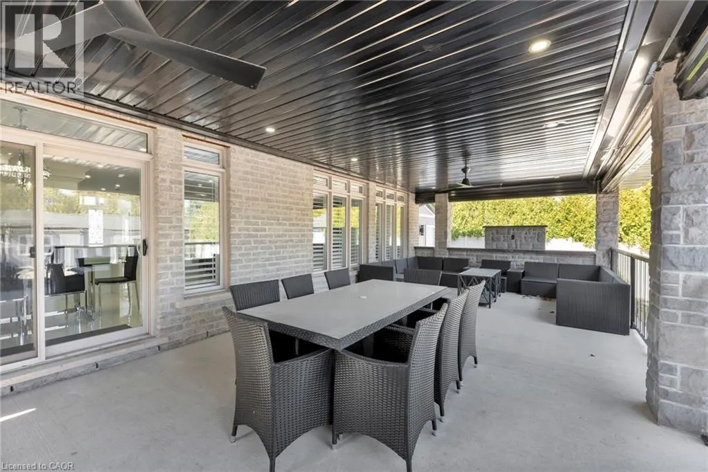 7 BERNINI Court
