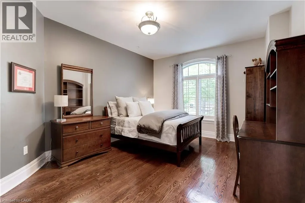 290 SHOREACRES Road
