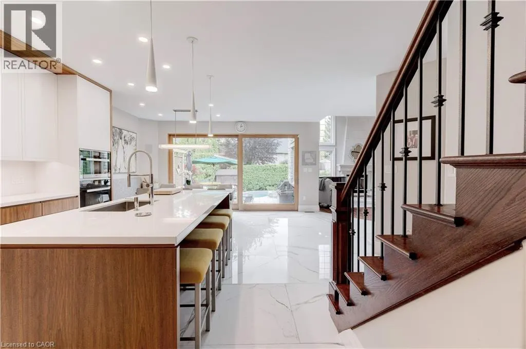 290 SHOREACRES Road