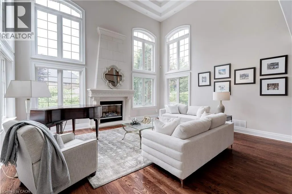 290 SHOREACRES Road