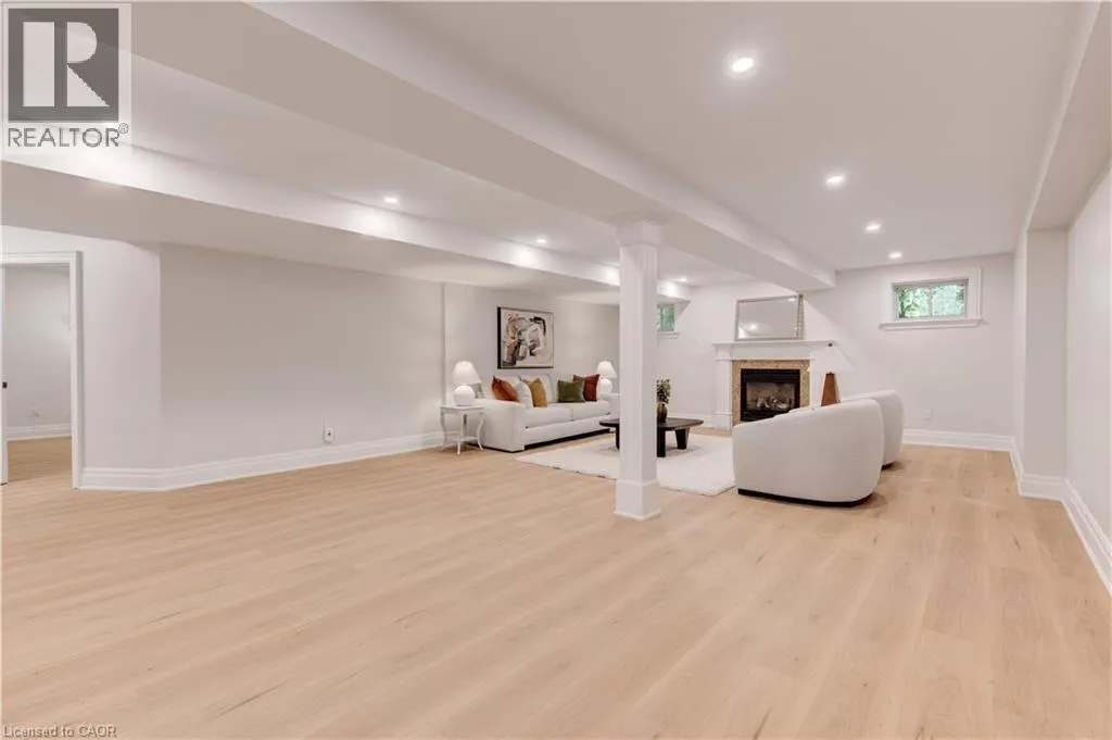 290 SHOREACRES Road