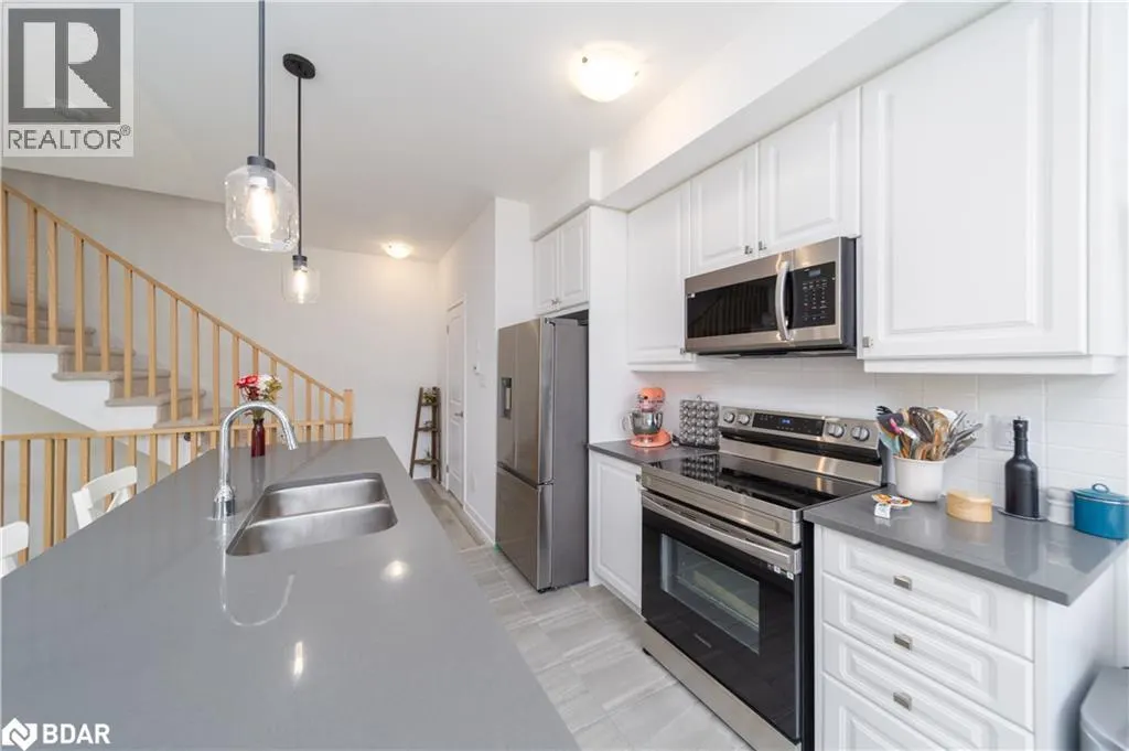 22 RED MAPLE Lane