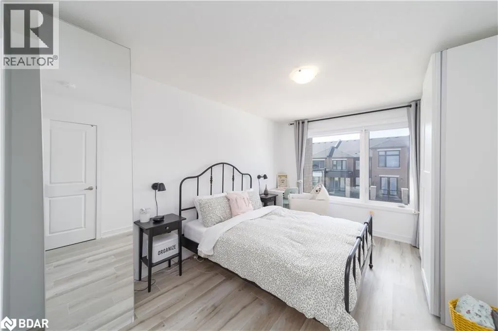 22 RED MAPLE Lane