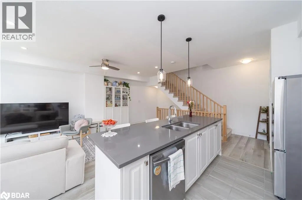 22 RED MAPLE Lane