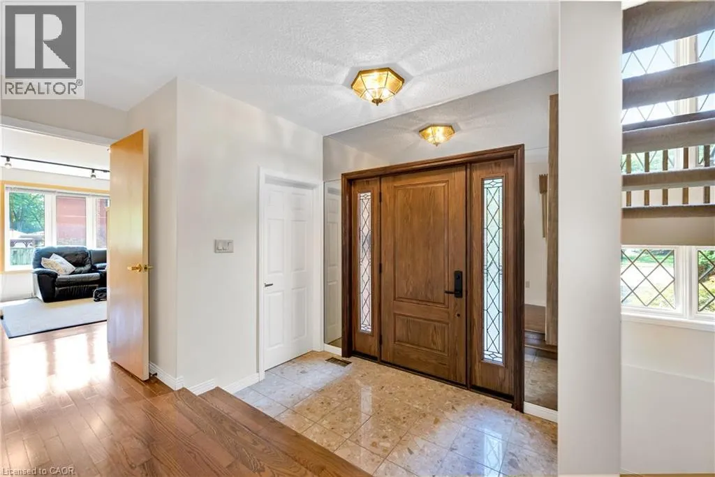 33 WALNUT Drive