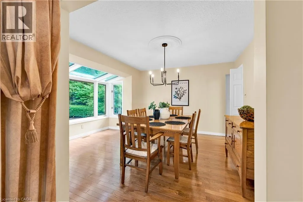 33 WALNUT Drive