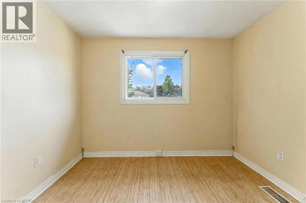258 RICHARDSON Drive Unit# U6, #U6