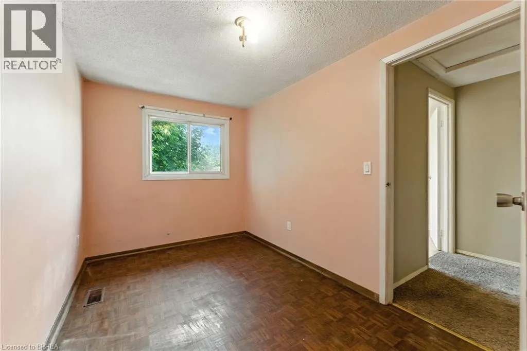 258 RICHARDSON Drive Unit# U6, #U6