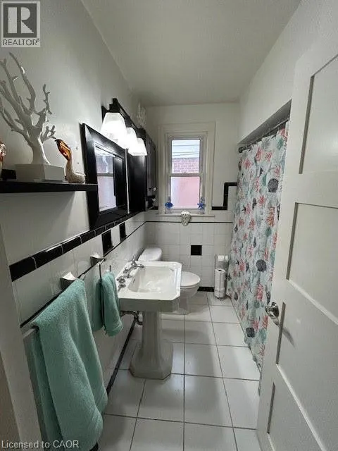 704 CENTRAL Avenue Unit# R1, #R1