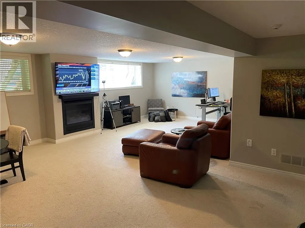260 DEER RIDGE Drive Unit# 34, #34