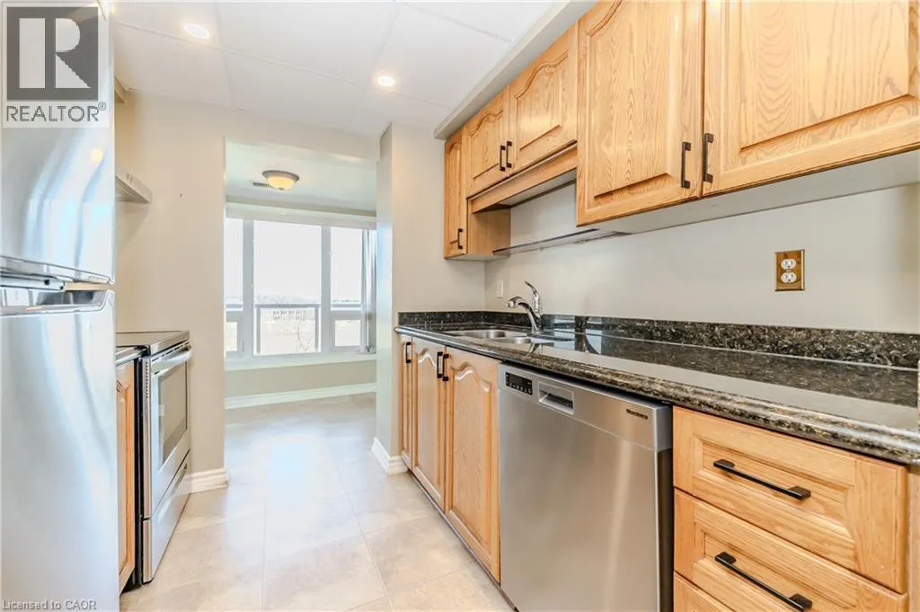 237 KING Street W Unit# 1008, #1008