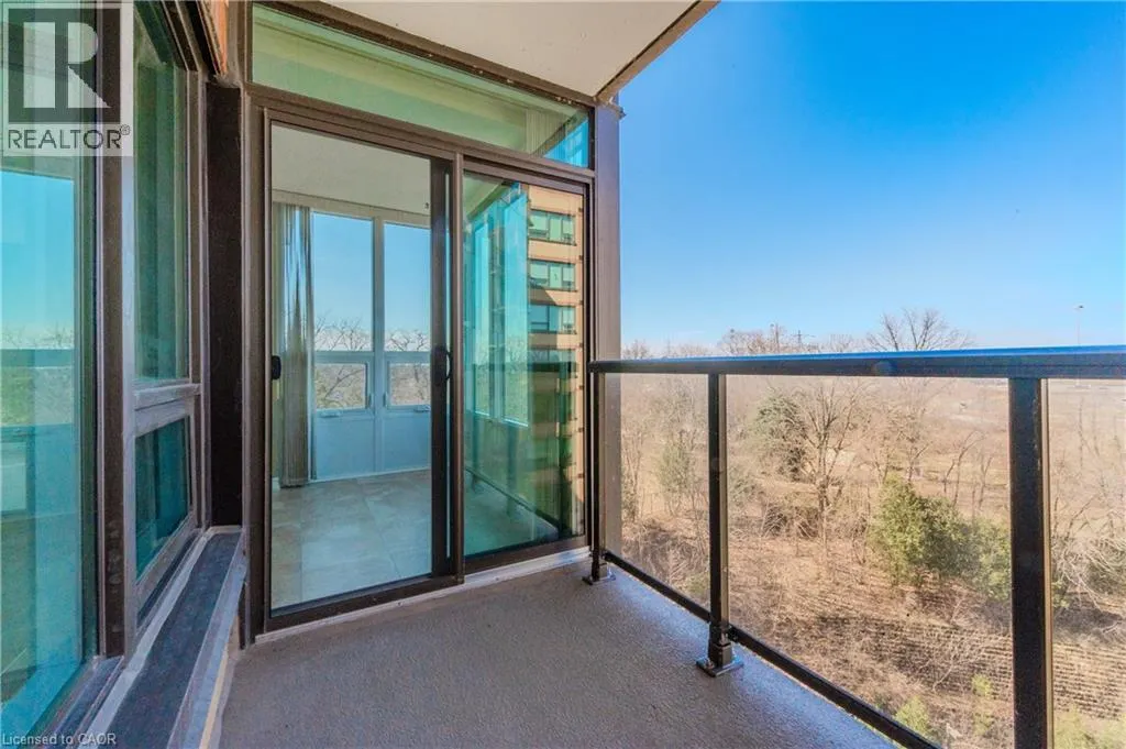 237 KING Street W Unit# 1008, #1008