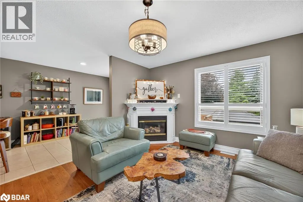 11 NORTHWOOD Drive