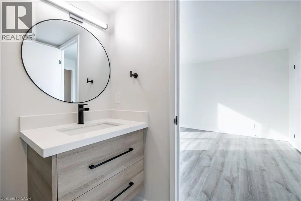 90 DALE Avenue Unit# 905, #905