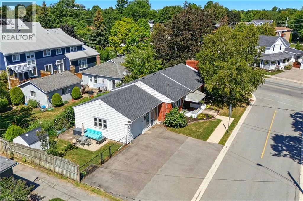 2 AVALON Place
