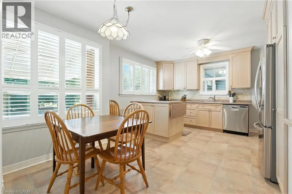 2 AVALON Place