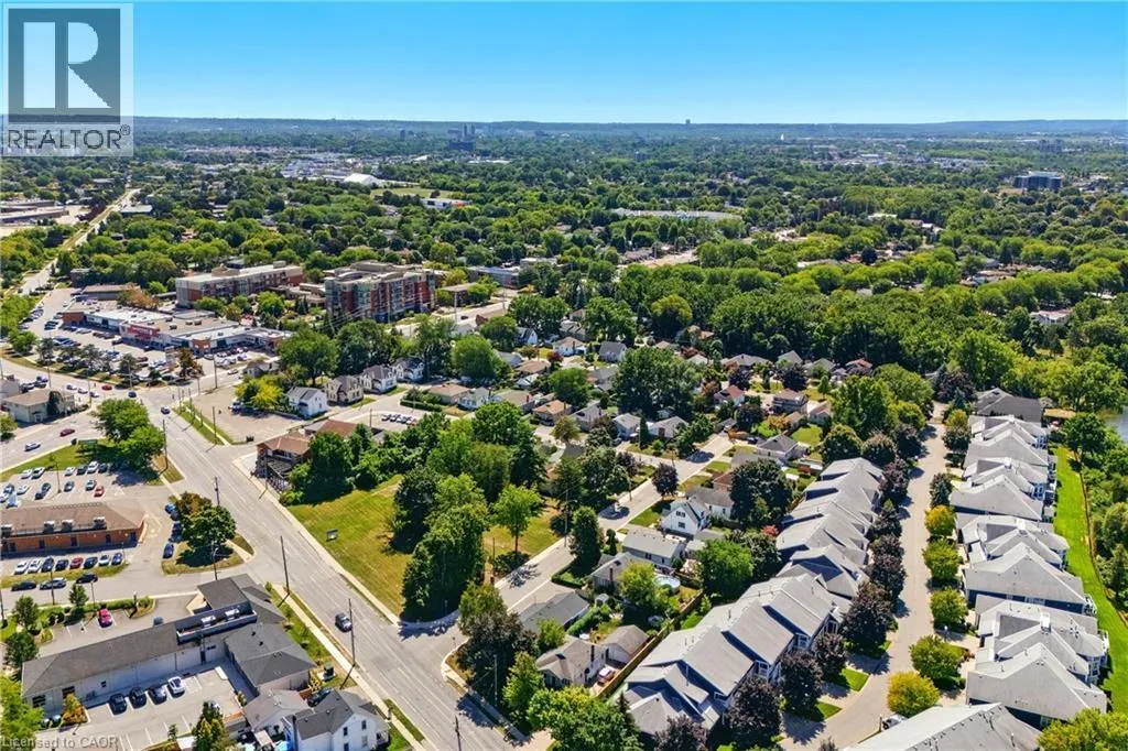2 AVALON Place