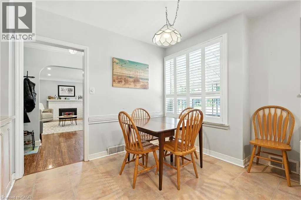 2 AVALON Place
