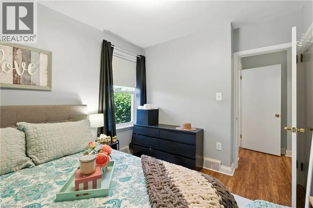 2 AVALON Place
