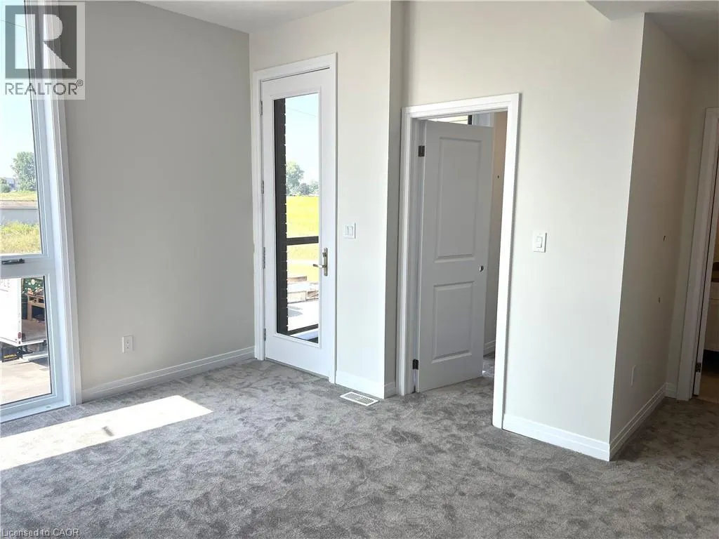 261 WOODBINE Avenue Unit# F001, #F001