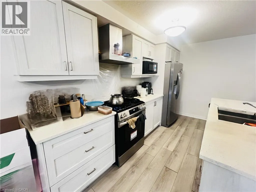 261 WOODBINE Avenue Unit# F001, #F001