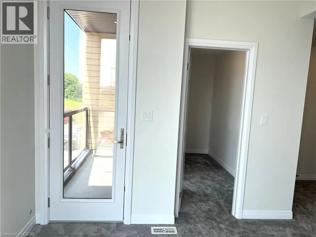 261 WOODBINE Avenue Unit# F001, #F001