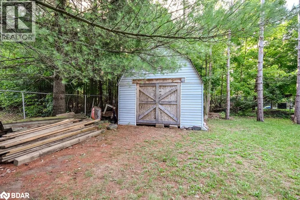 2095 DWYER Road