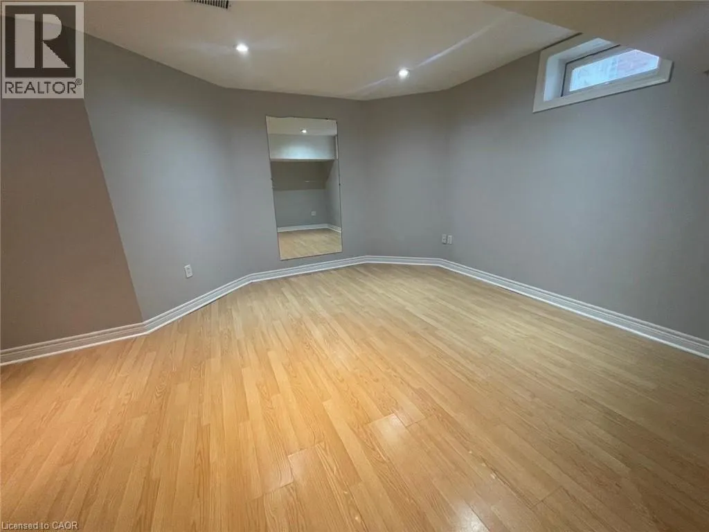 63 HEARTLEAF Crescent
