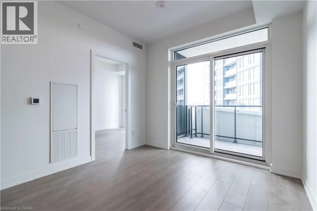 25 WELLINGTON Street S Unit# 1107, #1107
