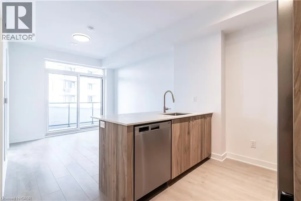 25 WELLINGTON Street S Unit# 1107, #1107