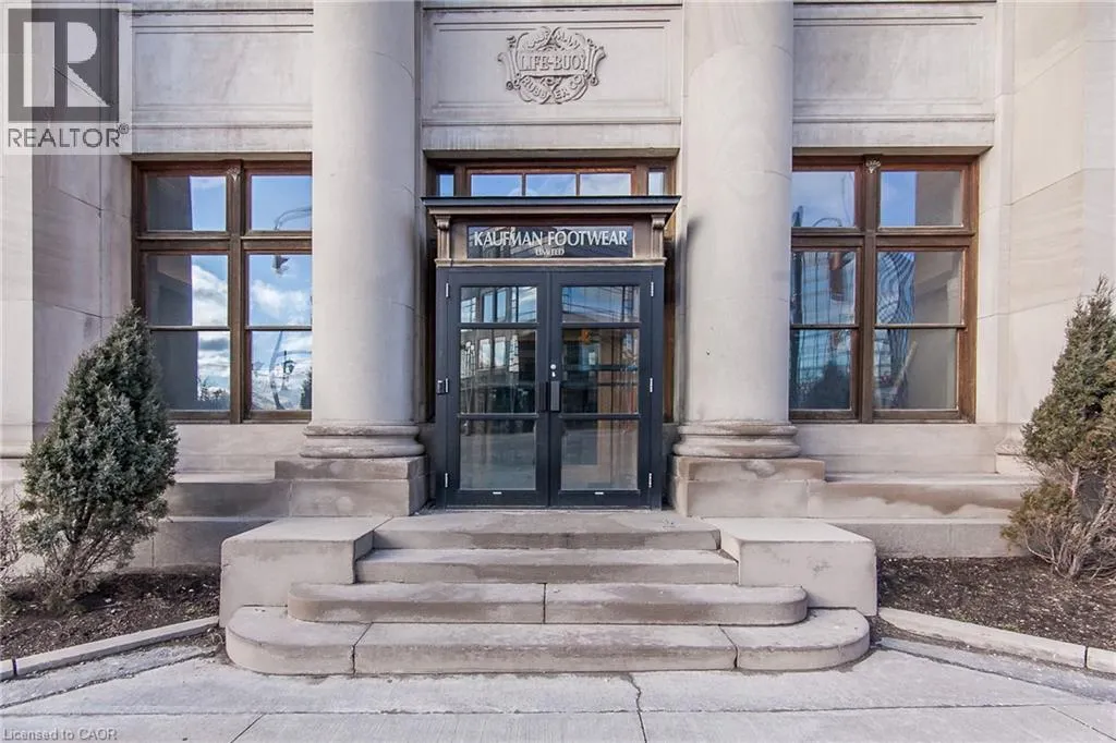 404 KING Street W Unit# 118, #118