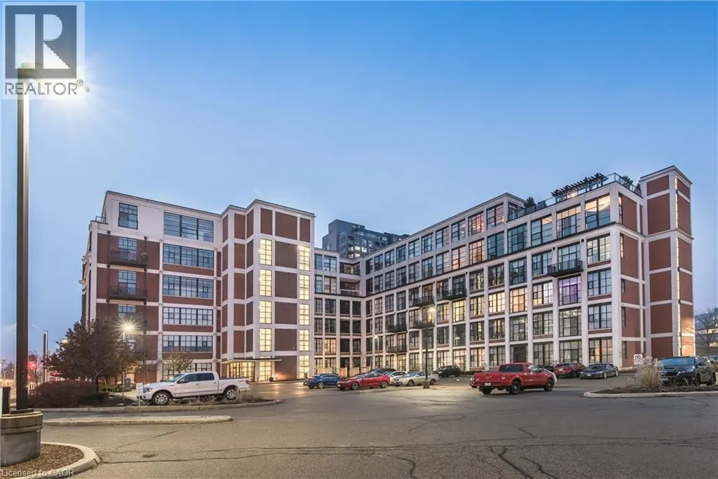 404 KING Street W Unit# 118, #118