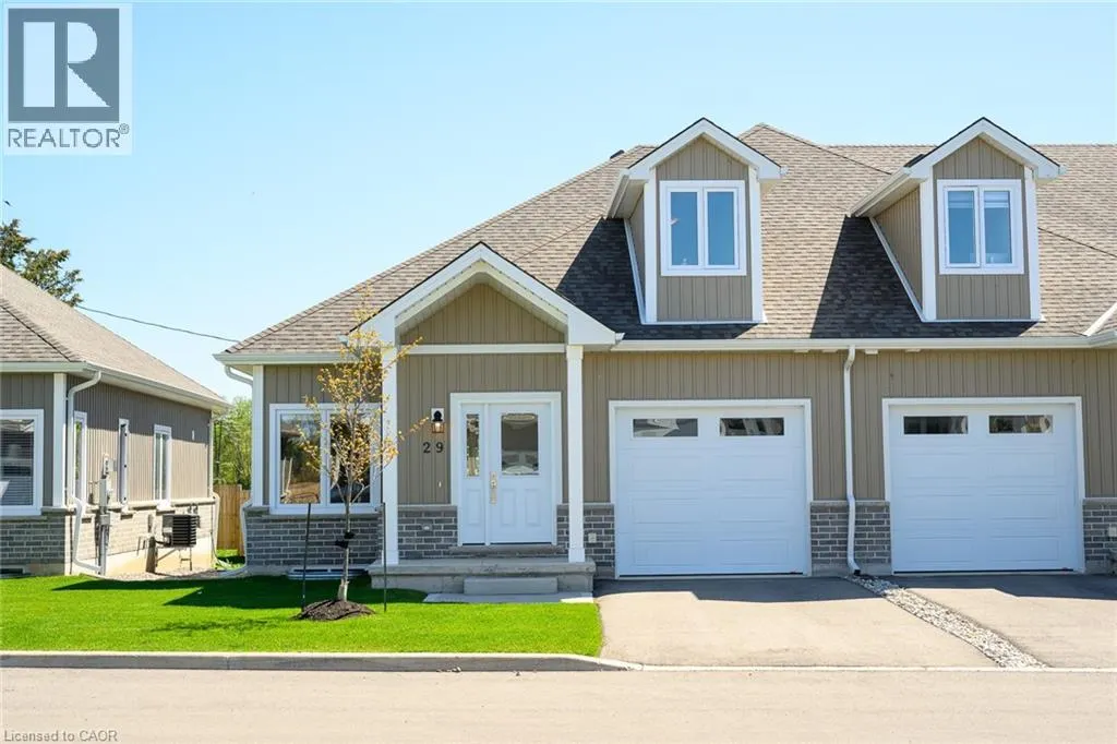 744 NELSON Street W Unit# 29, #29