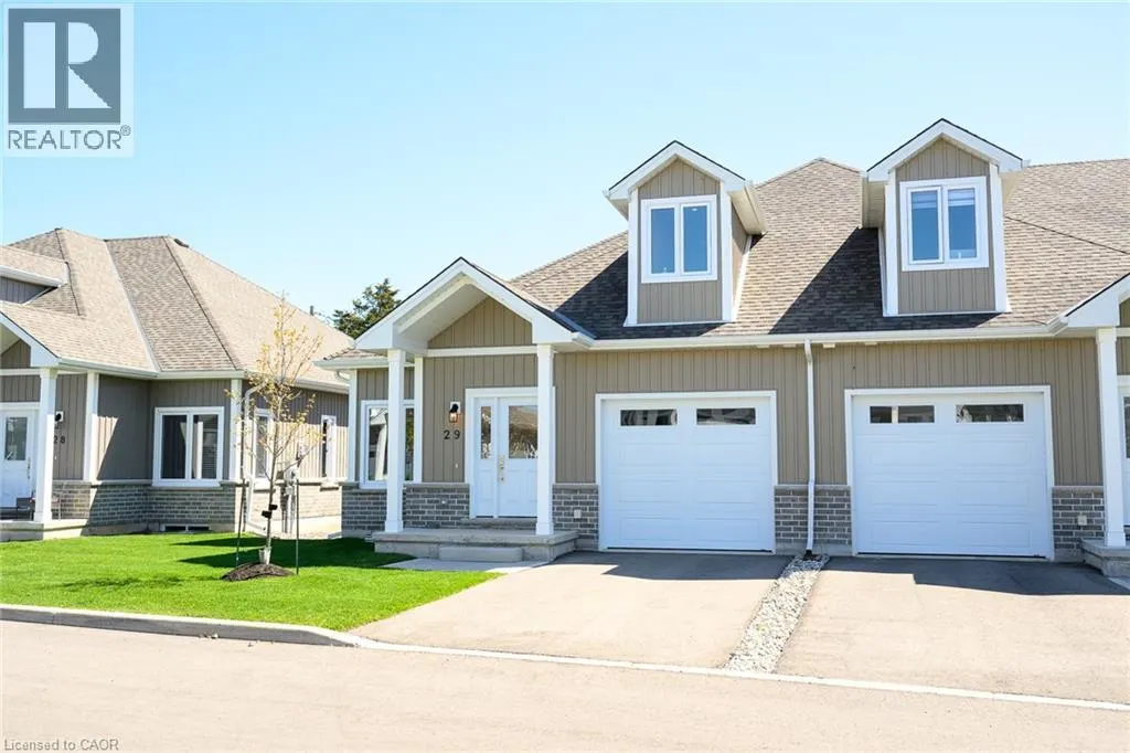 744 NELSON Street W Unit# 29, #29