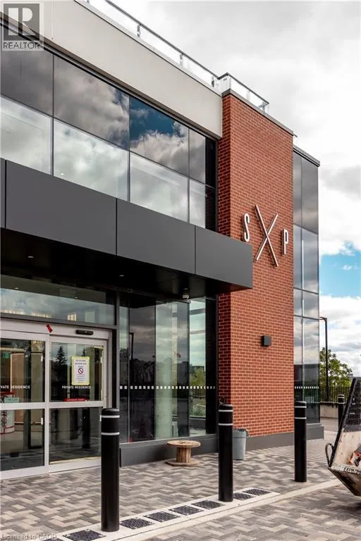 25 WELLINGTON Street S Unit# 3510, #3510