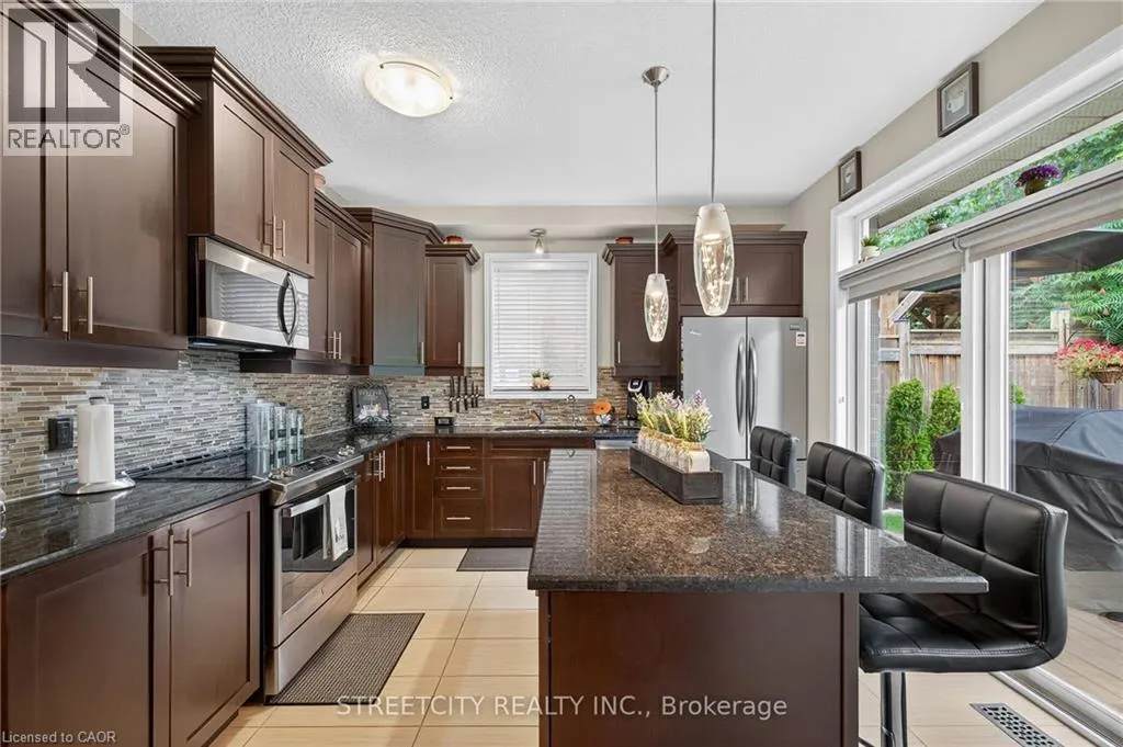 28 GOUDA Place