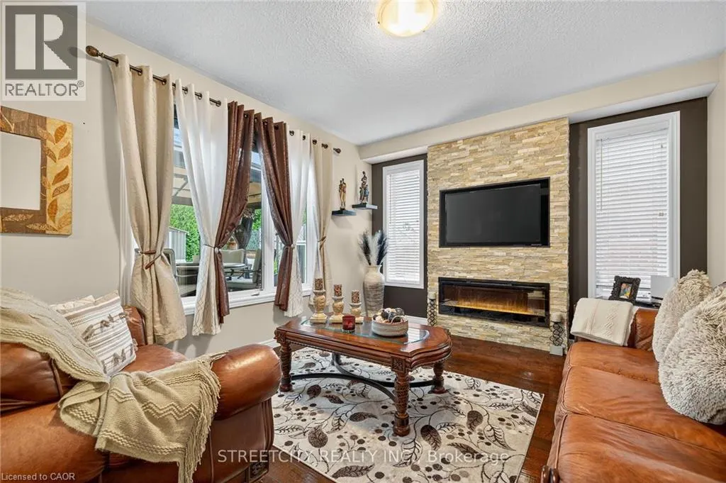 28 GOUDA Place