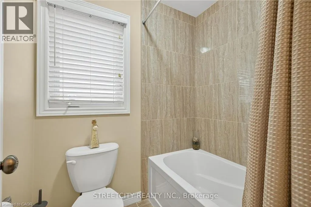 28 GOUDA Place