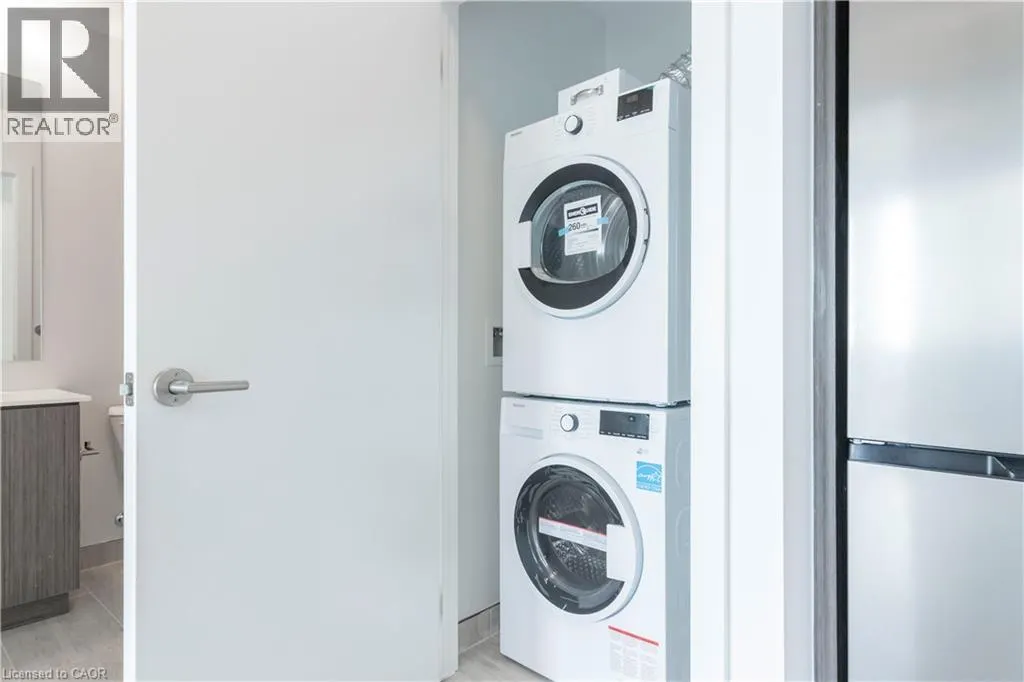 25 WELLINGTON Street S Unit# 1506, #1506