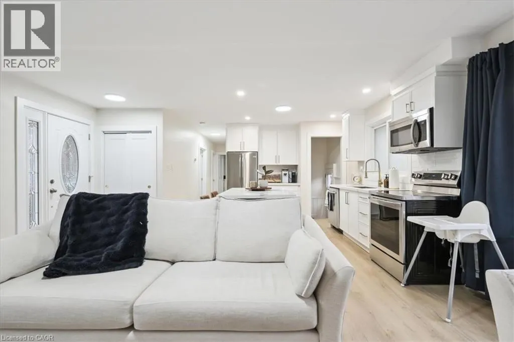 72 WEST 25TH Street
