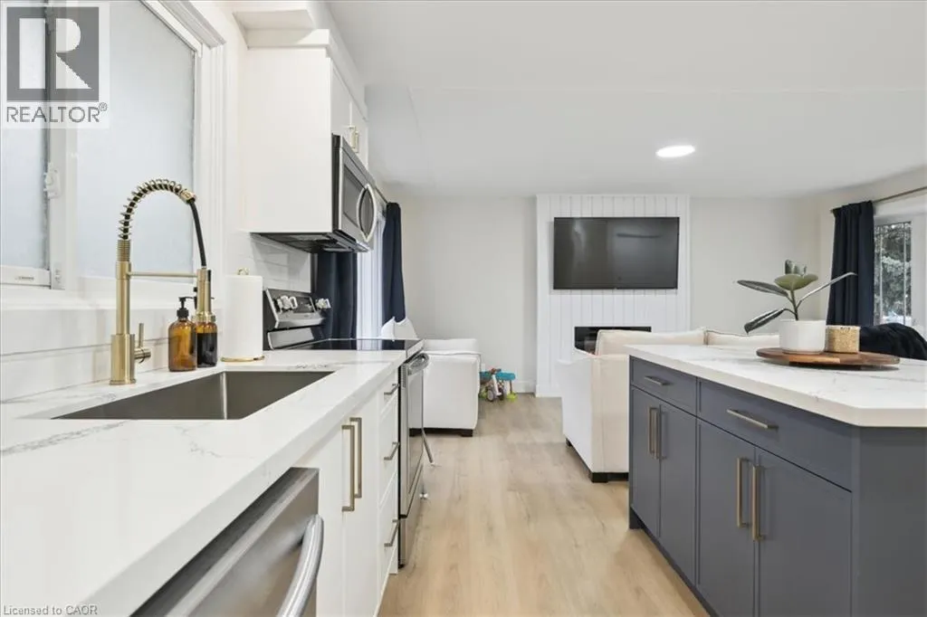 72 WEST 25TH Street